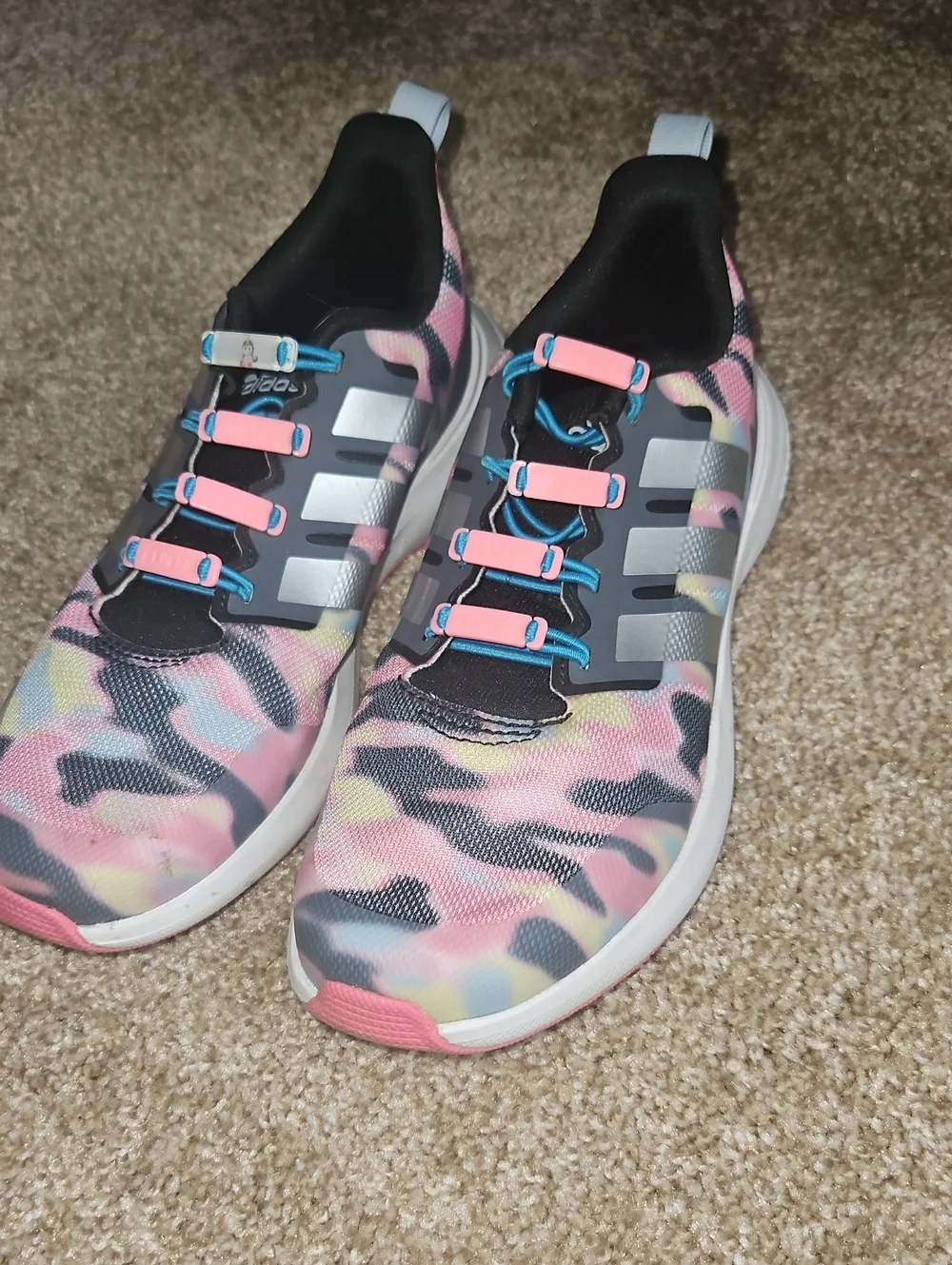 Adidas Pink Camo Running Sneakers Girls Sz. 3.5